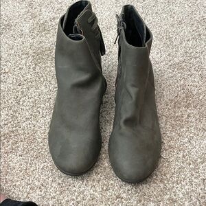 Comfortview  Ankle Booties